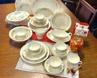 c.1943, 39-Pieces, "COUNTESS" by Homer Laughlin, Eggshell Georgian yellow & Pink Flowers, 6 Place Settings plus Serving Pieces