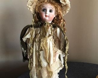 Mary Lambeth doll