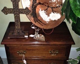 Small 3-drawer chest; cross; large platter