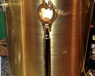 Brass colored ice busket