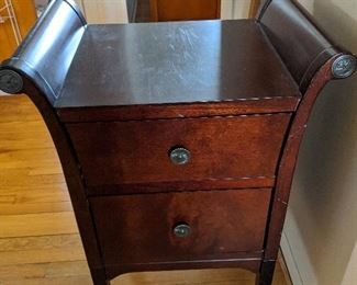 $40 Wood 2 drawer small chest