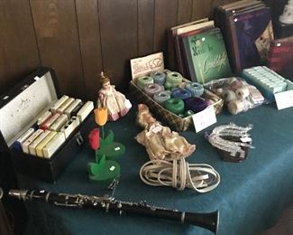 Albums, eight tracks in case, clarinet and cotton thread