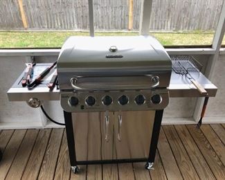 Char-Broil brand grill -- come and get it.  You already have a grill? Swing by anyway for the myriad unused barbecue tools available [still with tags!]