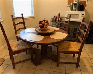 Breakfast table and 4 chairs