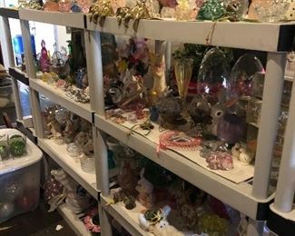 Brass rabbits, Pewter rabbits, Glass rabbits, Ceramic Rabbits - a bunny for any type.