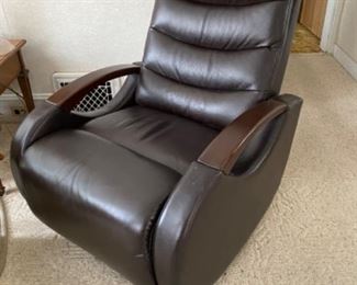 Nice swivel easy chair