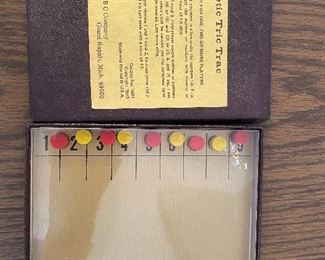 Vintage magnetic Tric Trac