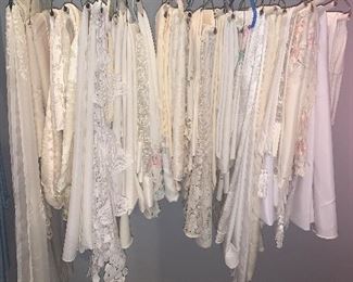 Table clothes of every size and color