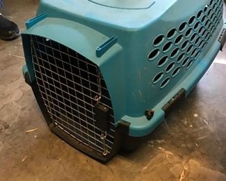 pet carrier kennel