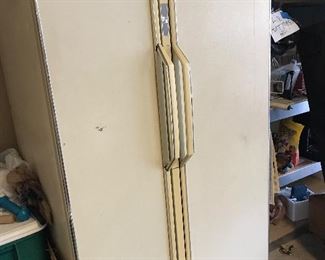 shop refrigerator still works well 