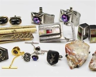 Vintage Men's Cuff Links, Money Clips and Tie Pins/Clips