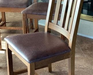 Mission Oak Travertine Dining Table w/8 chairs Table: 31x42x72in chairs: 41x20x20 seat height:19 HxWxD