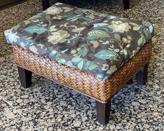 Wicker Rattan Ottoman 15x26x20in HxWxD