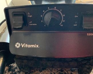 Vitamix 5200 Professional Blender VM0103