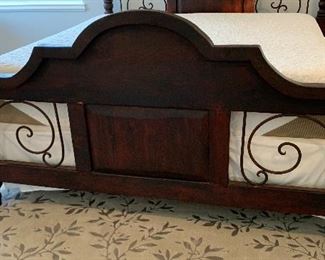 King Rustic Wood & Scroll Iron Bed 73x81x87in HxWxD