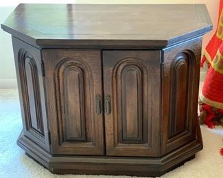 Vintage Walnut Nightstand #1 23.5x31.x18.5 HxWxD