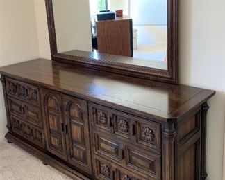 Vintage Walnut Long Dresser w/ Mirror 31x78x21.5in HxWxD