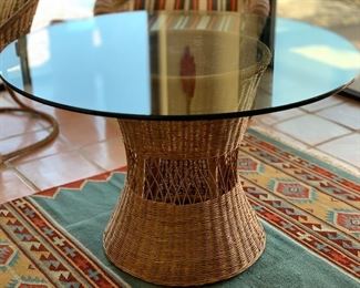 Wicker Rattan Bistro Set 2 Chairs & Table 28in H x 44in diameter Chairs: 31x25x26in HxWxD