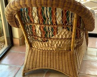 Oversized Wicker Rattan Accent Chair w/ Ottoman 37x36x40in HxWxD