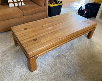 Oak coffee table 56x28x15 HxWxD