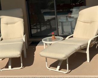 Outdoor Patio Lounge Chair #1
Outdoor Patio Lounge Chair #2
Outdoor Patio Lounge Side Table