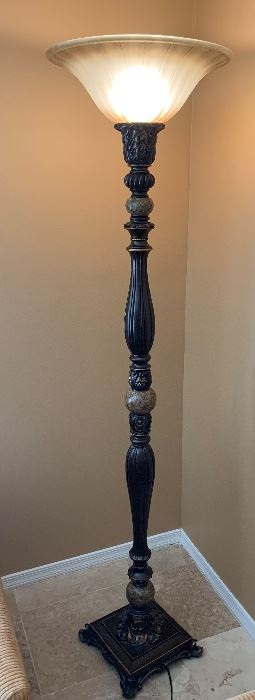 torchiere floor lamp