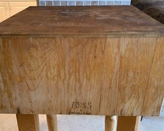 BOOS BLOCK Butcher Block Vintage 34x20x20in HxWxD