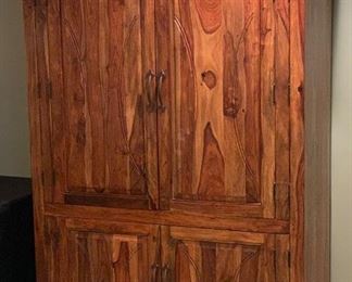 Huge Rustic Wardrobe Cabinet Dresser 82x58x27in HxWxD