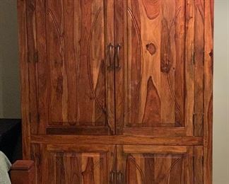 Huge Rustic Wardrobe Cabinet Dresser 82x58x27in HxWxD