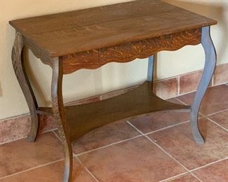 Antique Larkin Furniture Quarter Sawn Oak Library Table	28x37x24in	HxWxD
