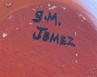 Jemez Native American Pottery Vase	7in H	
