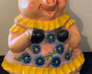 Huge Dressed Pig Chalkware Bank Continental Studios piggybank	22x17x17in	HxWxD
