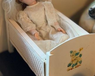 Madame Alexander Doll Bride		
