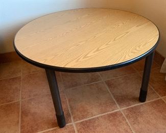 Oak Veneer Round Dining Table	26.5in H x 49in Diameter	
