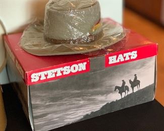 Stetson XXXX Beaver Cowboy Hat NIB	7 1/8 in	
