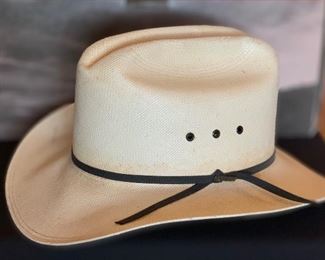 Resistol 6 Vinylcote Hat		
