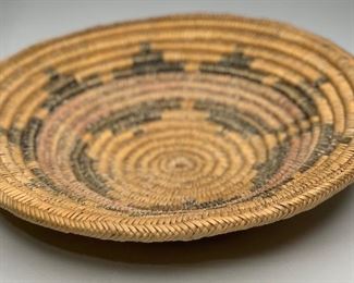 Antique Native America Shallow Basket Apache	3in x 12.5in Diameter	
