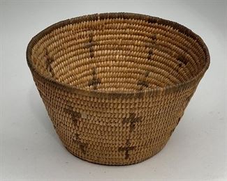 Antique Native America Coil Basket w/ Crosses	4in x 6.5in Diameter	
