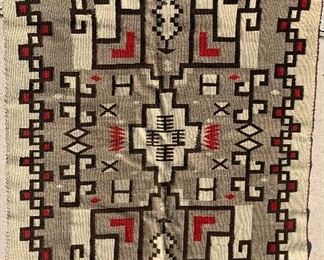 Navajo Large Rug	75x45in	
