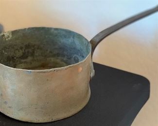 Antique Gaillard Paris Heavy copper Tinned Pot	9.5in Diameter	
