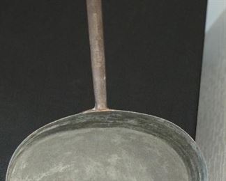 Antique Copper Tinned Oval Pot Brancepeth Lord BOYNE	12in x 8in	
