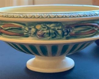 Roseville Corinthian COMPOTE 1923	5in H x 9.75in Diameter	
