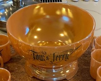 16 Pc Fire King Tom & Jerry Peach Lustre Punch Bowl Set		
