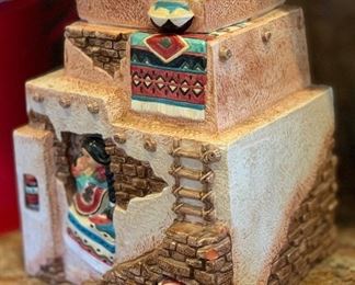 Karen Hahn Enesco Friends of a Feather Southwest Cookie Jar		
