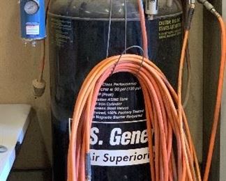 US General Air Compressor US660V	68x28x26in	HxWxD
