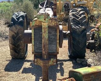 Antique John Deere Tractor Yard Art		
