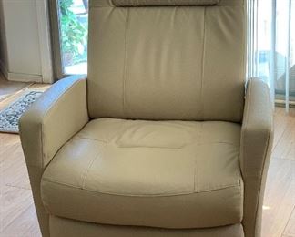 Contemporary Faux Leather Recliner Chair