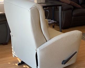 Contemporary Faux Leather Recliner Chair