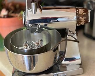 Vintage Chrome Sunbeam Mixmaster Mixer