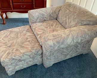 Fabric Oversized Chair w/ Ottoman